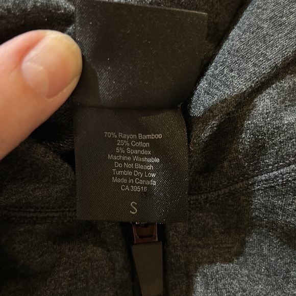 Bamboo by Brandwear Cape with hood. Small - Picture 8 of 8